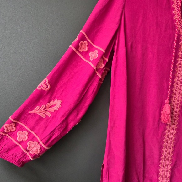 Soft Surroundings Magenta Pink Embroidered Tassel Tunic Top Petite Small Boho - Picture 4 of 6